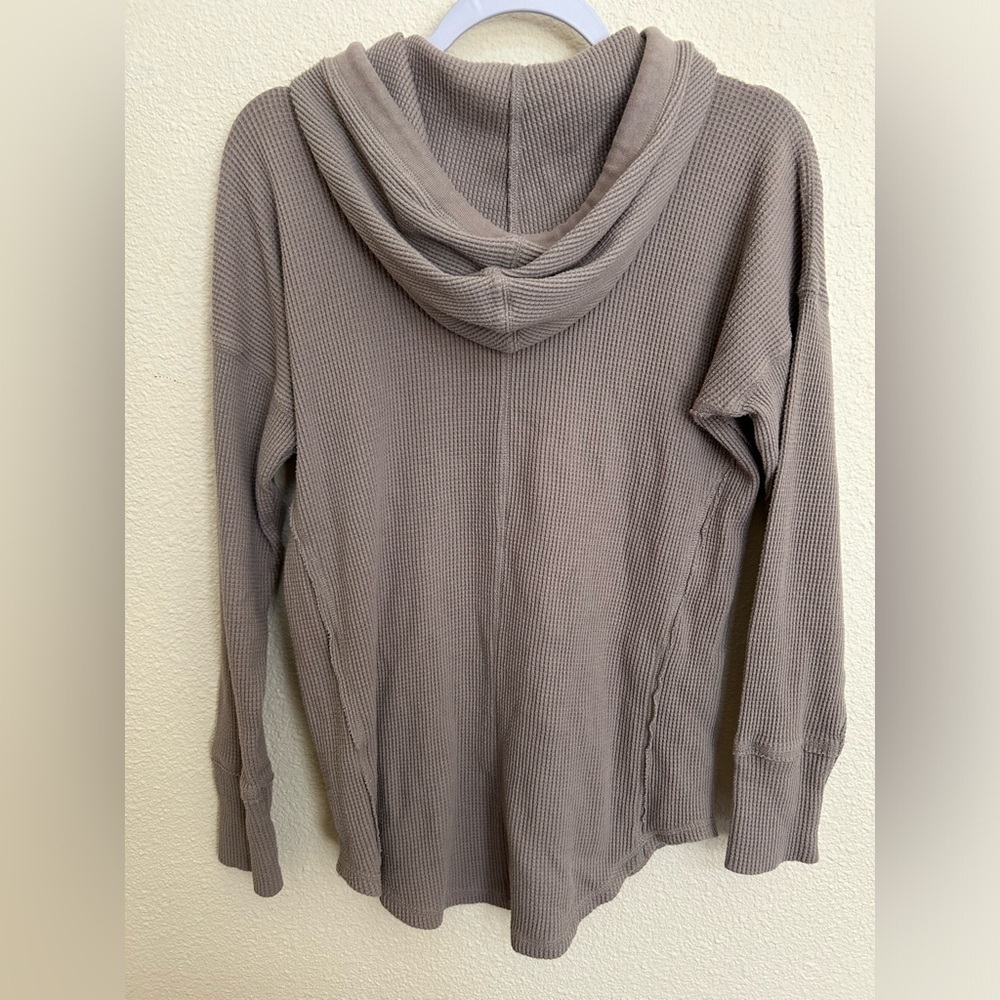 Abercrombie & Fitch Soft Ribbed Knit Sweater Size M - Picture 3 of 8